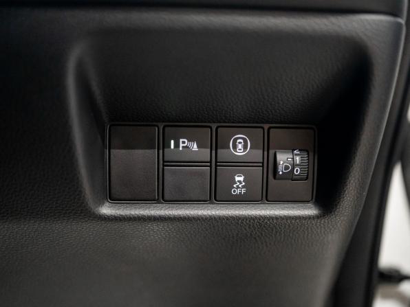 Honda Fit IV с пробегом 2020 года, цена 1 400 000 рублей, 77430 км, хэтчбек, Автокод Объявления