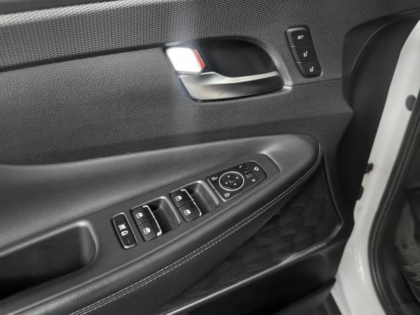 Hyundai Santa Fe IV с пробегом 2019 года, цена 2 925 000 рублей, 191629 км, внедорожник, Автокод Объявления
