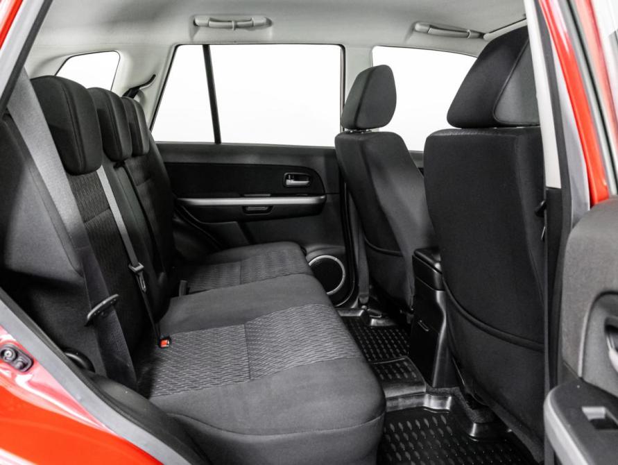 Suzuki Grand Vitara II Рестайлинг 2 Санкт-Петербург  - изображение 19