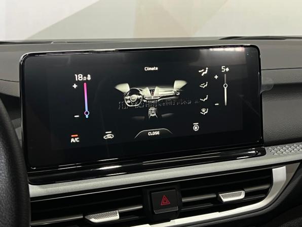 Kia K3 II (China Market) Рестайлинг с пробегом 2025 года, цена 2 490 000 рублей, 15 км, седан, Автокод Объявления