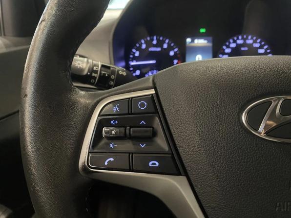 Hyundai Solaris II Рестайлинг с пробегом 2021 года, цена 1 485 000 рублей, 98598 км, седан, Автокод Объявления