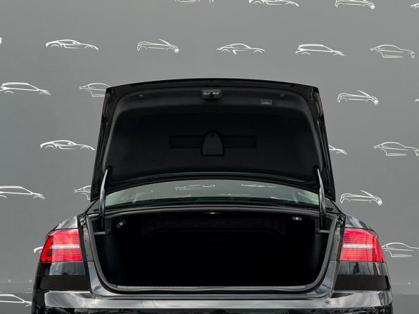 Volkswagen Passat B8 с пробегом 2019 года, цена 2 297 500 рублей, 100454 км, седан, Автокод Объявления