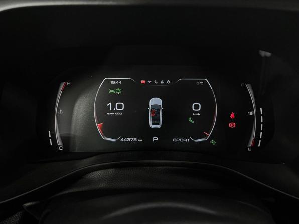 Haval Jolion I с пробегом 2022 года, цена 1 749 000 рублей, 44273 км, внедорожник, Автокод Объявления