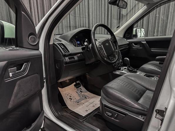 Land Rover Freelander II Рестайлинг 2 с пробегом 2013 года, цена 1 475 000 рублей, 141134 км, внедорожник, Автокод Объявления