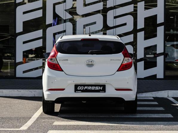 Hyundai Solaris I Рестайлинг с пробегом 2014 года, цена 859 000 рублей, 174574 км, хэтчбек, Автокод Объявления