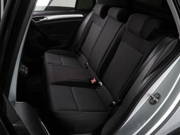 Volkswagen Golf VII с пробегом 2013 года, цена 999 000 рублей, 189392 км, хэтчбек, Автокод Объявления