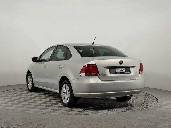 Volkswagen Polo V с пробегом 2014 года, цена 940 000 рублей, 144000 км, седан, Автокод Объявления