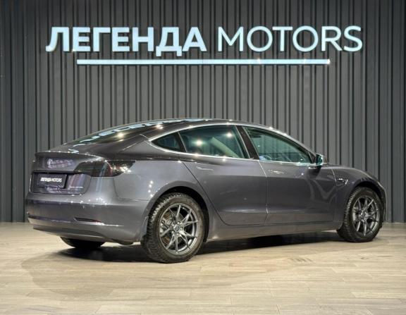 Tesla Model 3 I с пробегом 2018 года, цена 2 990 000 рублей, 121000 км, седан, Автокод Объявления