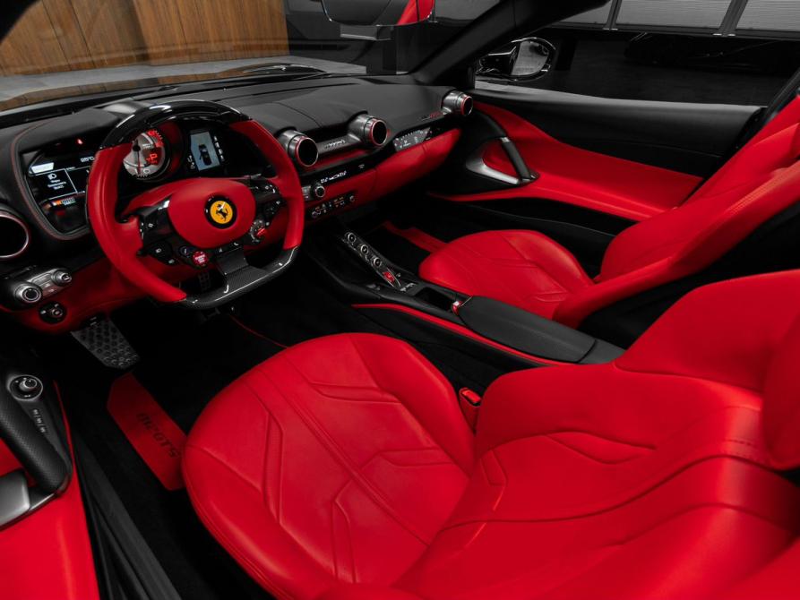 Ferrari 812 Москва  - изображение 18