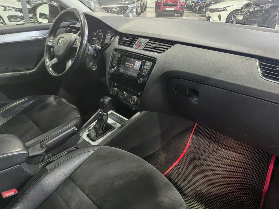 Skoda Octavia III (A7) Санкт-Петербург  - изображение 11