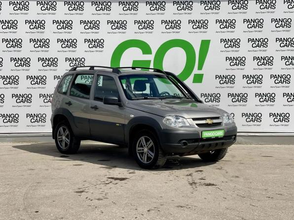 Chevrolet Niva I Рестайлинг с пробегом 2016 года, цена 735 000 рублей, 84000 км, внедорожник, Автокод Объявления
