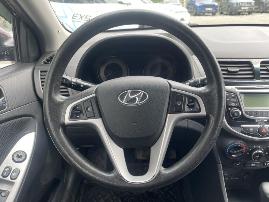 Hyundai Solaris I Брянск  - изображение 12