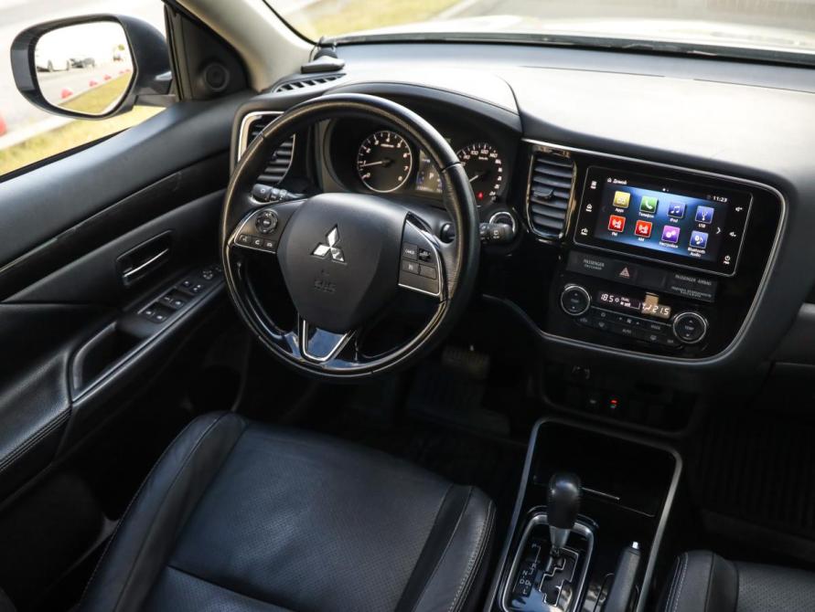 Mitsubishi Outlander III Рестайлинг 2 Санкт-Петербург  - изображение 10