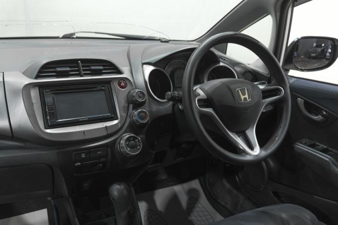 Honda Fit II с пробегом 2010 года, цена 699 000 рублей, 191000 км, хэтчбек, Автокод Объявления