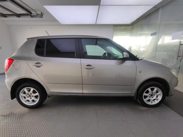 Skoda Fabia II Рестайлинг с пробегом 2012 года, цена 430 000 рублей, 223361 км, хэтчбек, Автокод Объявления