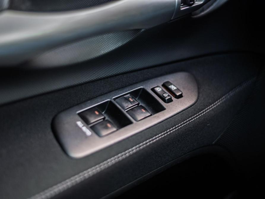 Toyota Auris I Рестайлинг Санкт-Петербург  - изображение 9