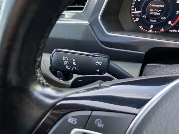 Volkswagen Tiguan II с пробегом 2017 года, цена 2 649 000 рублей, 119653 км, внедорожник, Автокод Объявления
