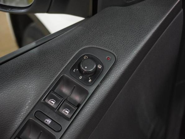 Volkswagen Tiguan I Рестайлинг с пробегом 2012 года, цена 1 099 000 рублей, 265084 км, внедорожник, Автокод Объявления