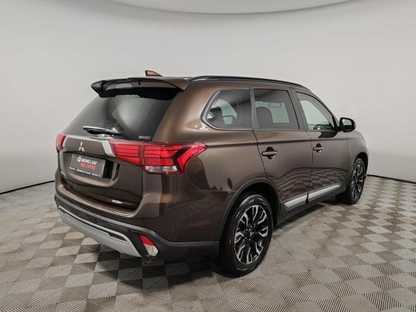 Mitsubishi Outlander III Рестайлинг 3 с пробегом 2021 года, цена 2 249 000 рублей, 107418 км, внедорожник, Автокод Объявления