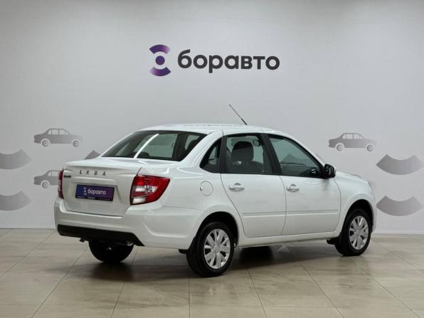 Lada (ВАЗ) Granta I Рестайлинг с пробегом 2026 года, цена 950 000 рублей, 5122 км, седан, Автокод Объявления