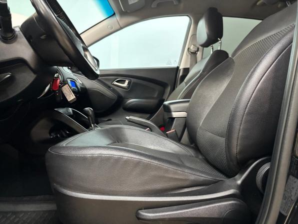 Hyundai ix35 I с пробегом 2013 года, цена 1 615 000 рублей, 60192 км, внедорожник, Автокод Объявления