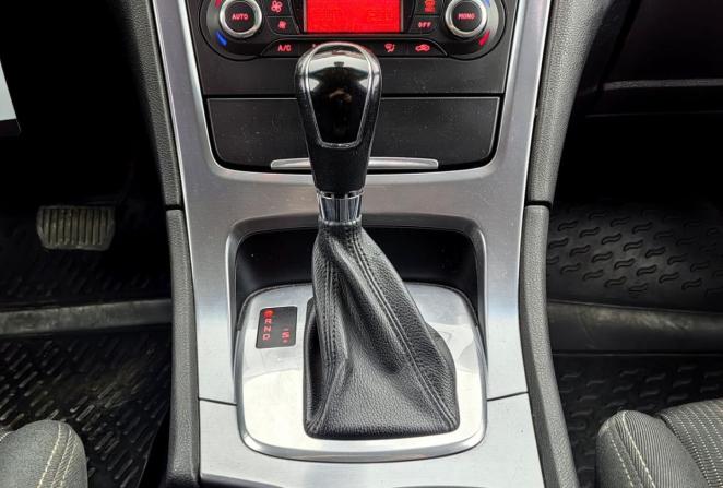 Ford Mondeo IV Рестайлинг с пробегом 2010 года, цена 820 000 рублей, 176250 км, седан, Автокод Объявления