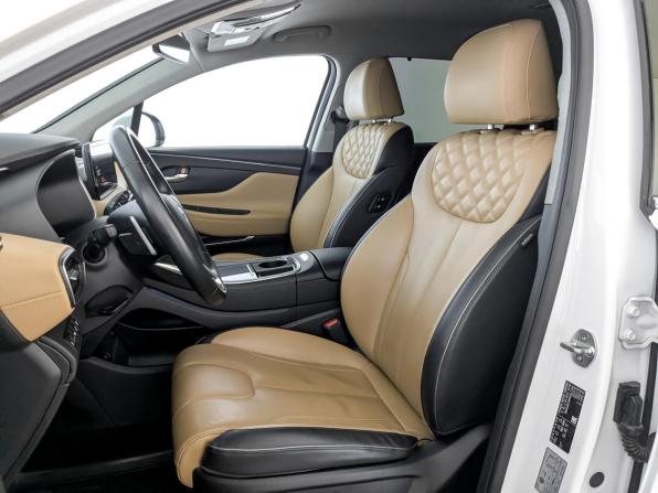 Hyundai Santa Fe IV Рестайлинг с пробегом 2022 года, цена 4 300 000 рублей, 59037 км, внедорожник, Автокод Объявления