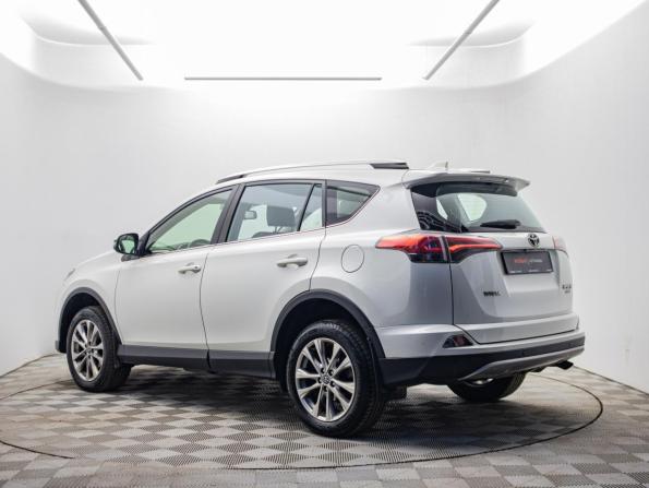 Toyota RAV4 IV (XA40) Рестайлинг с пробегом 2017 года, цена 2 295 000 рублей, 166663 км, внедорожник, Автокод Объявления