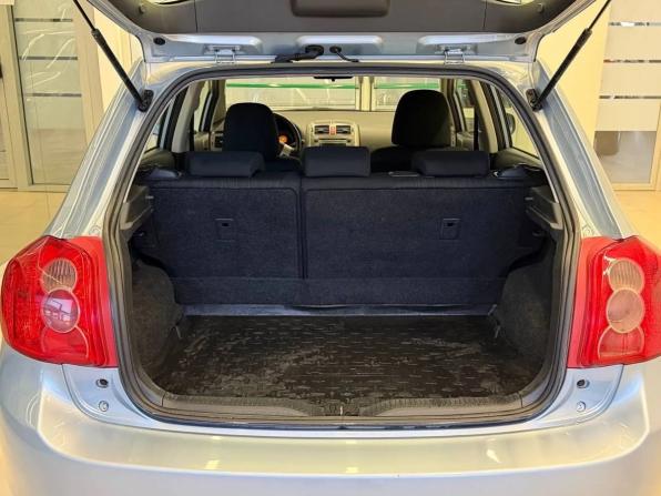 Toyota Auris I с пробегом 2009 года, цена 675 000 рублей, 201000 км, хэтчбек, Автокод Объявления
