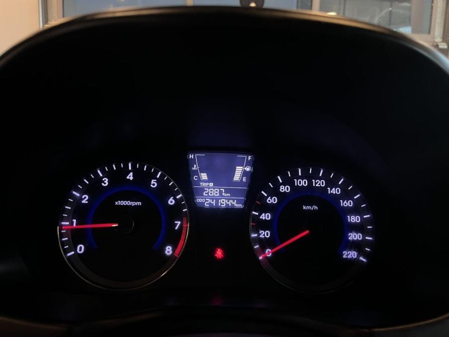 Hyundai Solaris I Чебоксары  - изображение 11