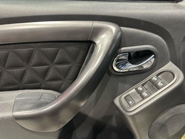 Renault Duster I Рестайлинг с пробегом 2015 года, цена 1 198 000 рублей, 97213 км, внедорожник, Автокод Объявления