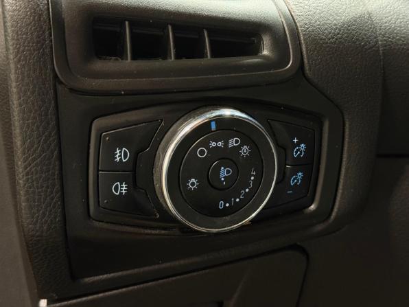 Ford Focus III с пробегом 2013 года, цена 780 000 рублей, 283635 км, седан, Автокод Объявления