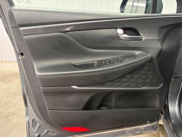 Hyundai Santa Fe IV Рестайлинг с пробегом 2022 года, цена 3 697 000 рублей, 30811 км, внедорожник, Автокод Объявления