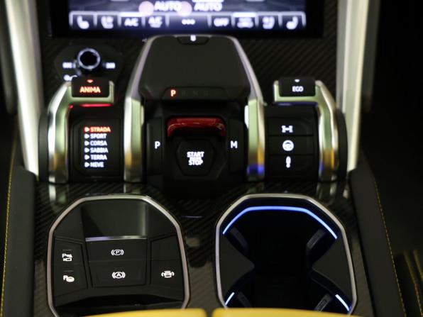 Lamborghini Urus I с пробегом 2022 года, цена 25 499 000 рублей, 26563 км, внедорожник, Автокод Объявления