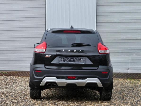 Lada (ВАЗ) XRAY I с пробегом 2018 года, цена 920 000 рублей, 110000 км, хэтчбек, Автокод Объявления