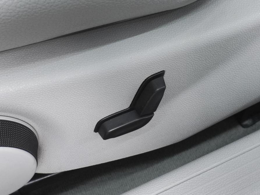 Mercedes-Benz C-Класс III (W204) Рестайлинг Ростов-на-Дону  - изображение 15