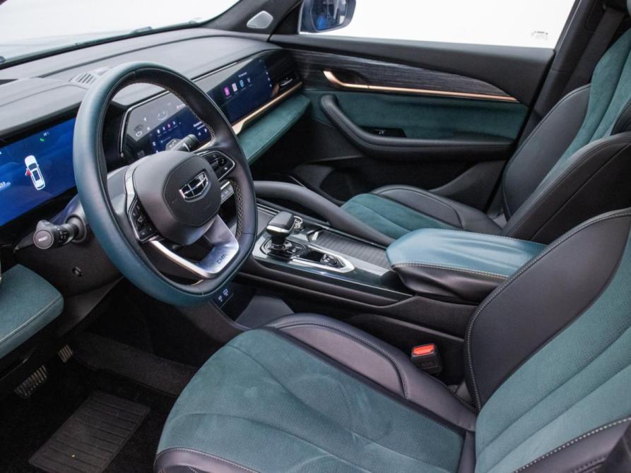 Geely Monjaro I Москва  - изображение 10