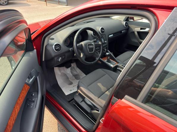 Audi A3 II (8P) Рестайлинг 2 с пробегом 2011 года, цена 897 000 рублей, 164000 км, хэтчбек, Автокод Объявления