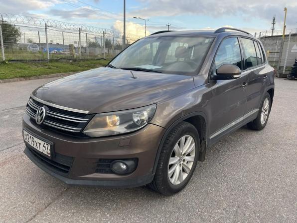 Volkswagen Tiguan I Рестайлинг с пробегом 2014 года, цена 925 000 рублей, 180831 км, внедорожник, Автокод Объявления