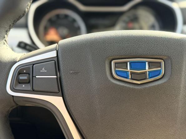 Geely Atlas I с пробегом 2018 года, цена 1 340 000 рублей, 67168 км, внедорожник, Автокод Объявления