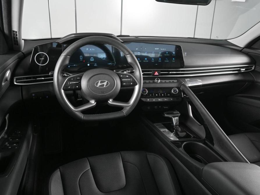 Hyundai Elantra VII (CN7) Рестайлинг Ростов-на-Дону  - изображение 6