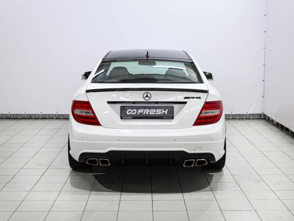 Mercedes-Benz C-Класс III (W204) Рестайлинг с пробегом 2012 года, цена 1 529 000 рублей, 175552 км, купе, Автокод Объявления