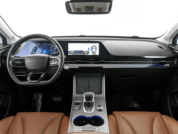 Omoda C5 I с пробегом 2023 года, цена 1 625 000 рублей, 54772 км, внедорожник, Автокод Объявления