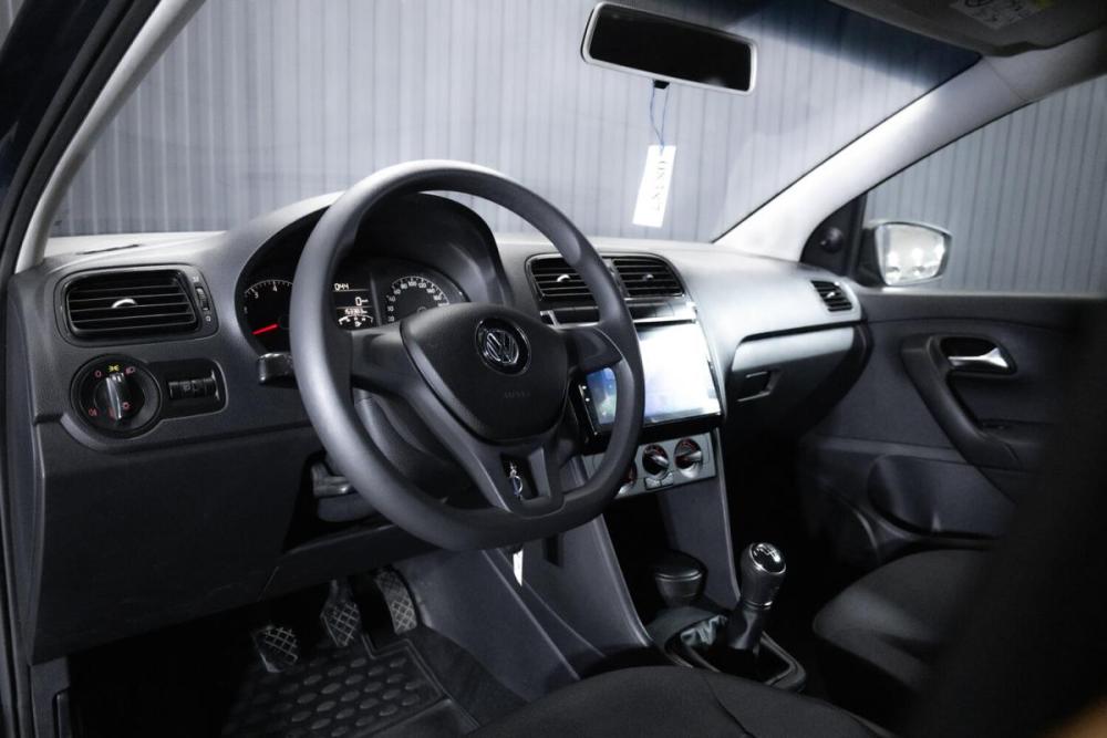 Volkswagen Polo V Рестайлинг Тюмень  - изображение 13