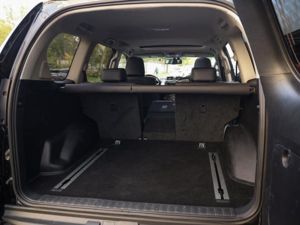 Toyota Land Cruiser Prado 150 Series Рестайлинг 1 с пробегом 2015 года, цена 3 687 321 рубль, 206865 км, внедорожник, Автокод Объявления