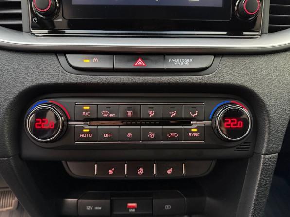 Kia Ceed III с пробегом 2020 года, цена 1 445 000 рублей, 177192 км, хэтчбек, Автокод Объявления