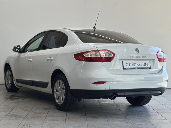 Renault Fluence I Рестайлинг с пробегом 2014 года, цена 690 000 рублей, 205165 км, седан, Автокод Объявления