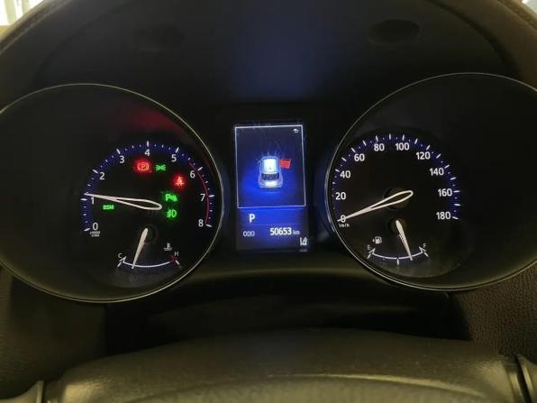 Toyota C-HR I с пробегом 2017 года, цена 1 950 000 рублей, 50655 км, внедорожник, Автокод Объявления