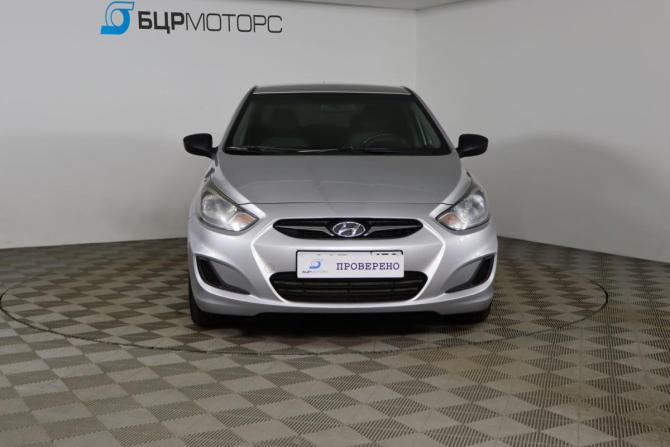 Hyundai Solaris I с пробегом 2013 года, цена 699 990 рублей, 200448 км, седан, Автокод Объявления