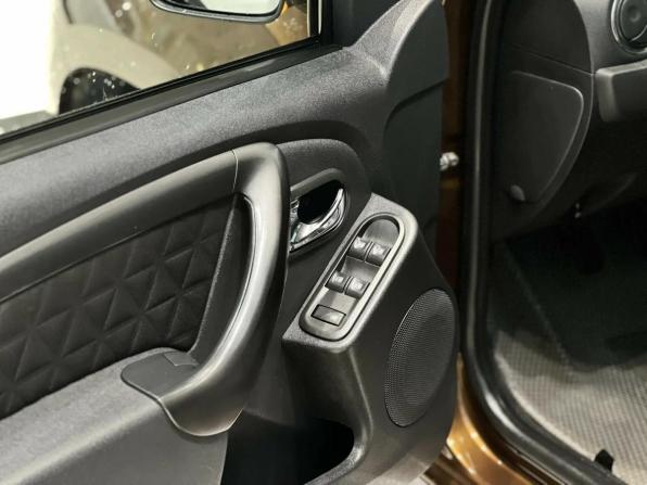 Renault Duster I Рестайлинг с пробегом 2016 года, цена 1 145 000 рублей, 151260 км, внедорожник, Автокод Объявления